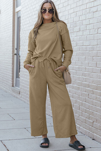 Chloe Long Sleeve Top and Pants Set